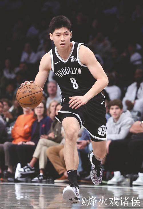 崔永熙NBA常规赛首秀 成为中国第7人